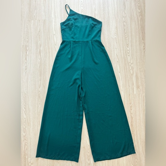 Petal & pup wide leg single shoulder strap jumpsuit nwot - Picture 6 of 6